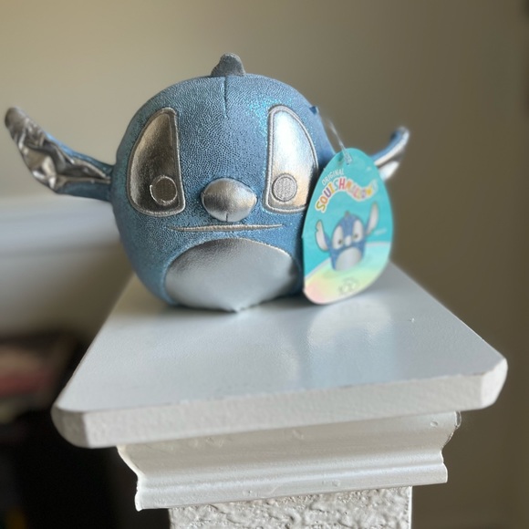 New 5” Disney 100th year Anniversary special Edition Squishmallows - Picture 13 of 16